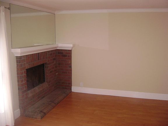 4th image of 8870 Villa La Jolla Dr Unit 209