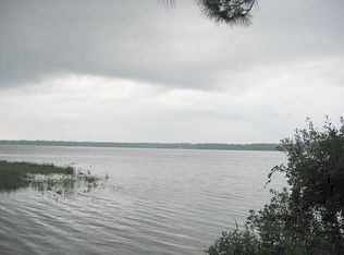 206 Rainbow Dr, Florahome, FL 32140