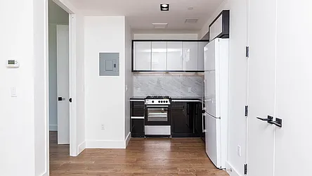 581 Ocean Parkway, #4K