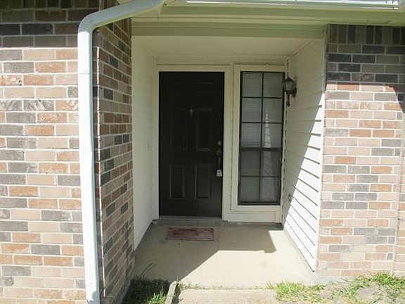 5th image of 1805 Creekside Ct