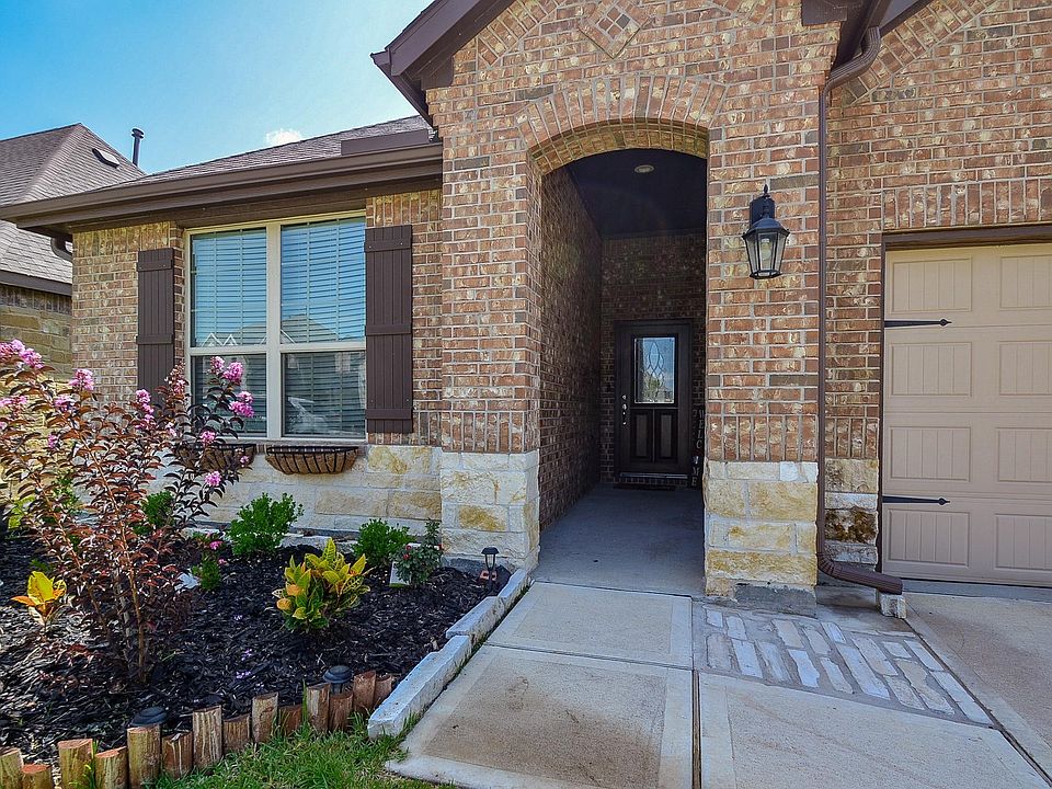 1st image of 4031 Palmer Meadow Ct