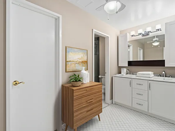 310 East 46th Street image 7 of 13