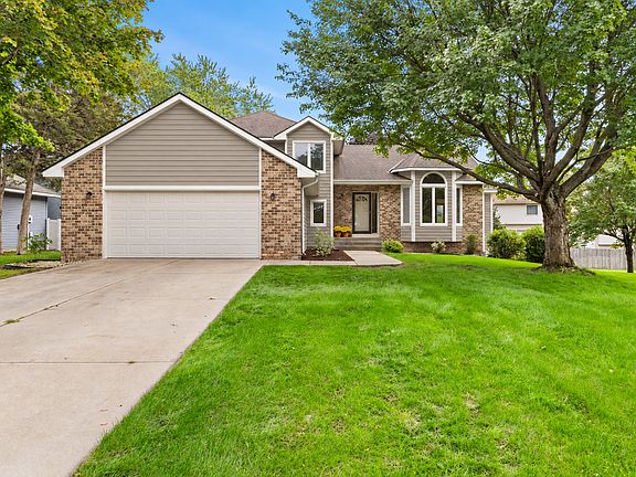 5th image of 3728 123rd Ln NW