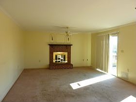 2nd image of 302 Laurel Hill Dr