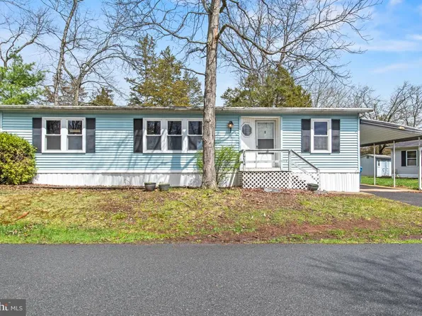 714 Dogwood Dr, Green Lane, PA 18054