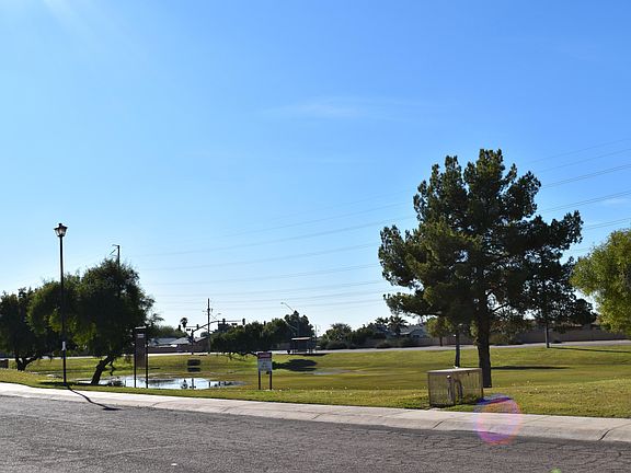 5th image of 6619 W Ironwood Dr