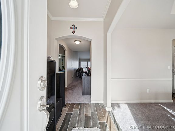 5th image of 11251 S 276th East Ave