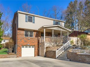 380 Holiday Park Dr, Pittsburgh, PA