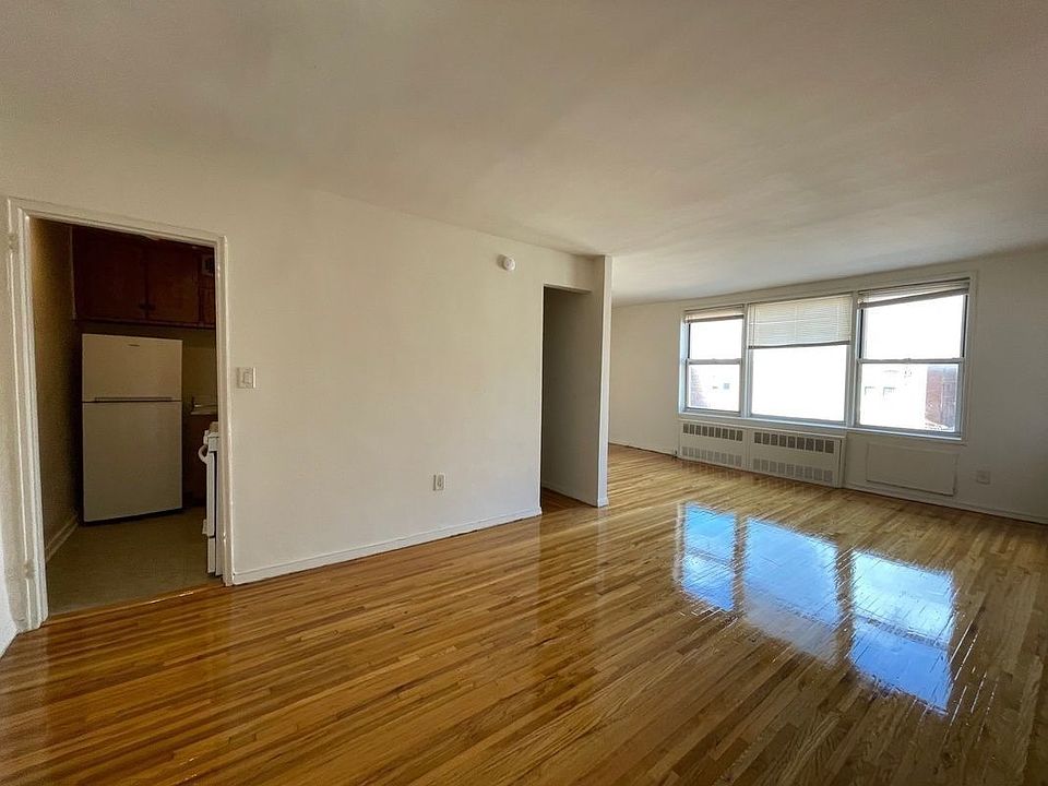 1st image of 110-48 72nd Ave #7DD
