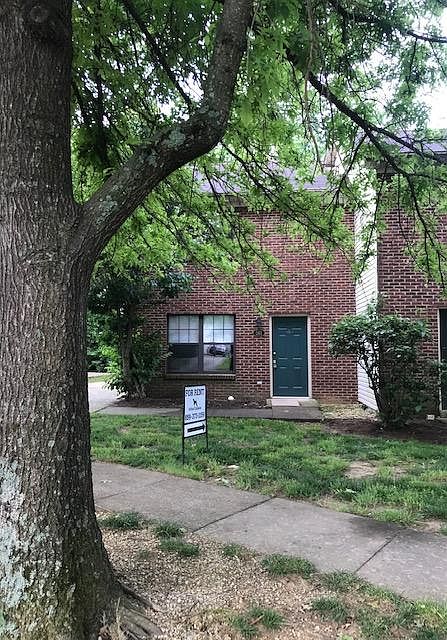 1st image of 561 Deaton Pl