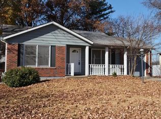 353 Lemonwood Dr, Saint Peters, MO