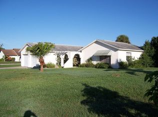 401 Pineview Dr, Venice, FL 34293