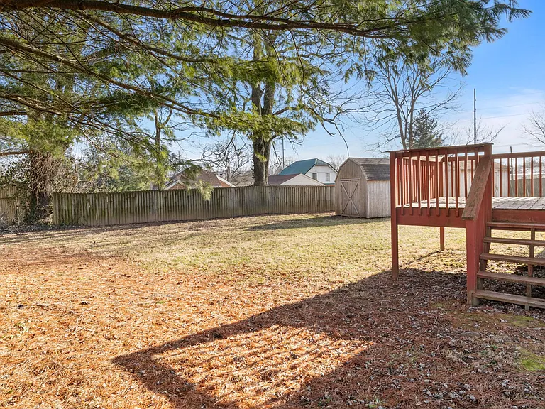 50 Lovall Ln — Photo 3