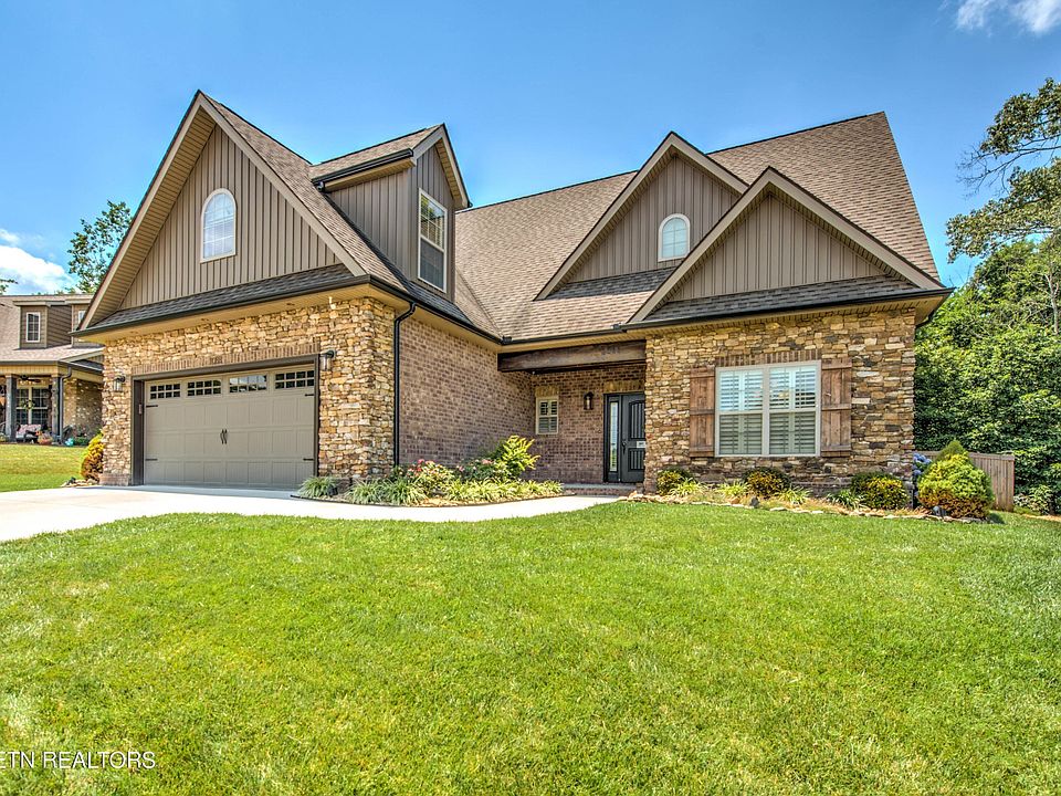 1st image of 1088 Connor Ln