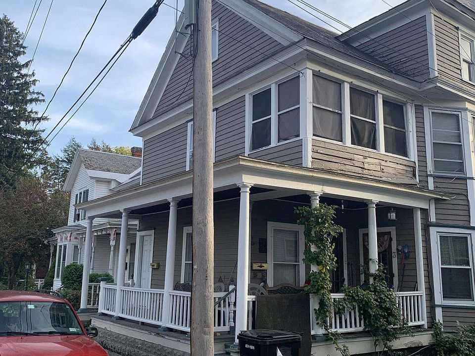 13 Ackley Street, Glens Falls, NY 12801 Zillow