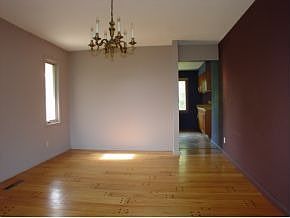 3rd image of 22 Hillcrest Dr