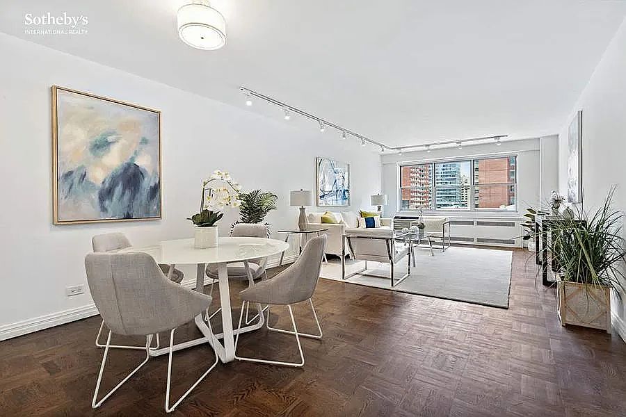 1st image of 300 E 71st St APT 7O