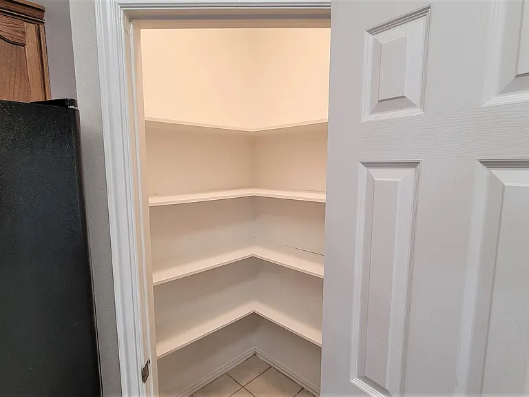 3408 Columbus St — Photo 17