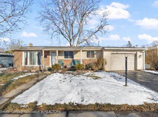 1320 N Foster Ave, Lansing, MI 48912