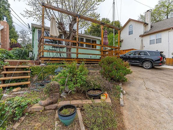 2nd image of 236 Highland Dr