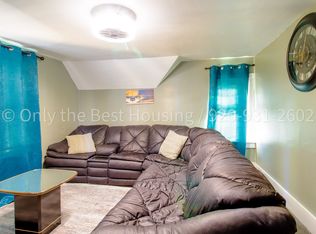 611 Sherry St #1/2, Neenah, WI 54956