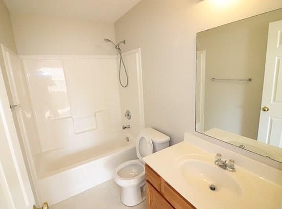 3rd image of 8080 Birchfield Dr