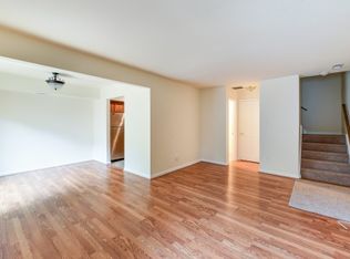 3806 Redondo Pl #20D, Alexandria, VA 22309