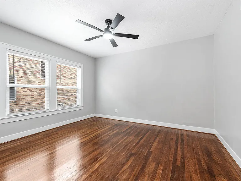 2511 Arbor St — Photo 8