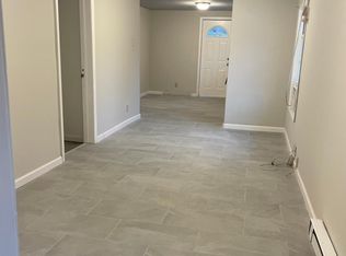 2939 Upper Valley Rd APT 4, Parkesburg, PA 19365