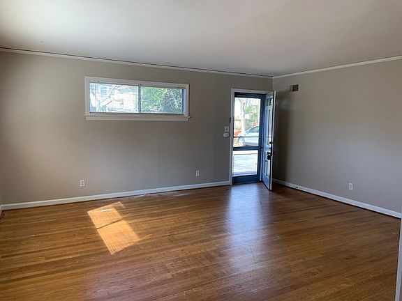 4th image of 403 N Mendenhall St #102