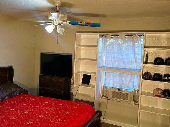 4th image of 4736 E Lyell Ave