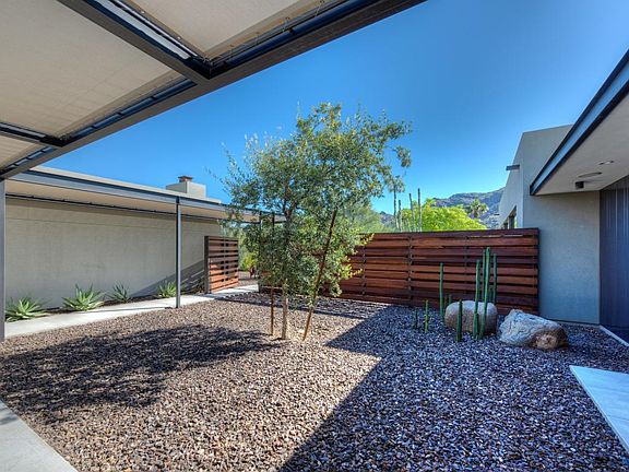 3rd image of 4848 E Crystal Ln