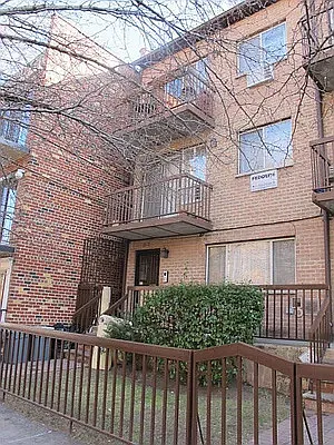 Rented by 18 REALTY | media 1
