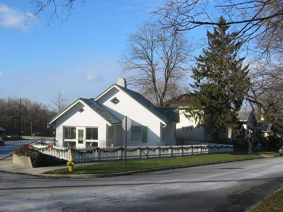 Louis Lott, Architect