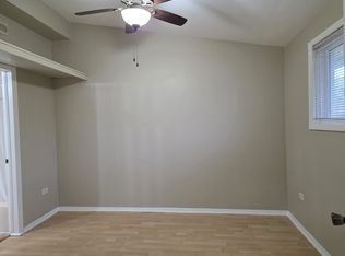 2405 Lewis Ave #E, Zion, IL 60099