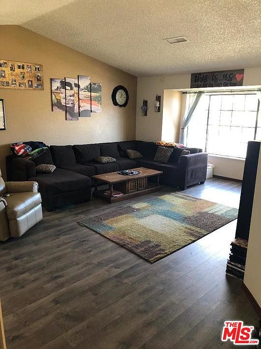 2nd image of 37619 Clark Ct