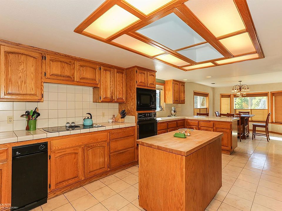18258 Wildflower Dr, Penn Valley, CA 95946 Zillow