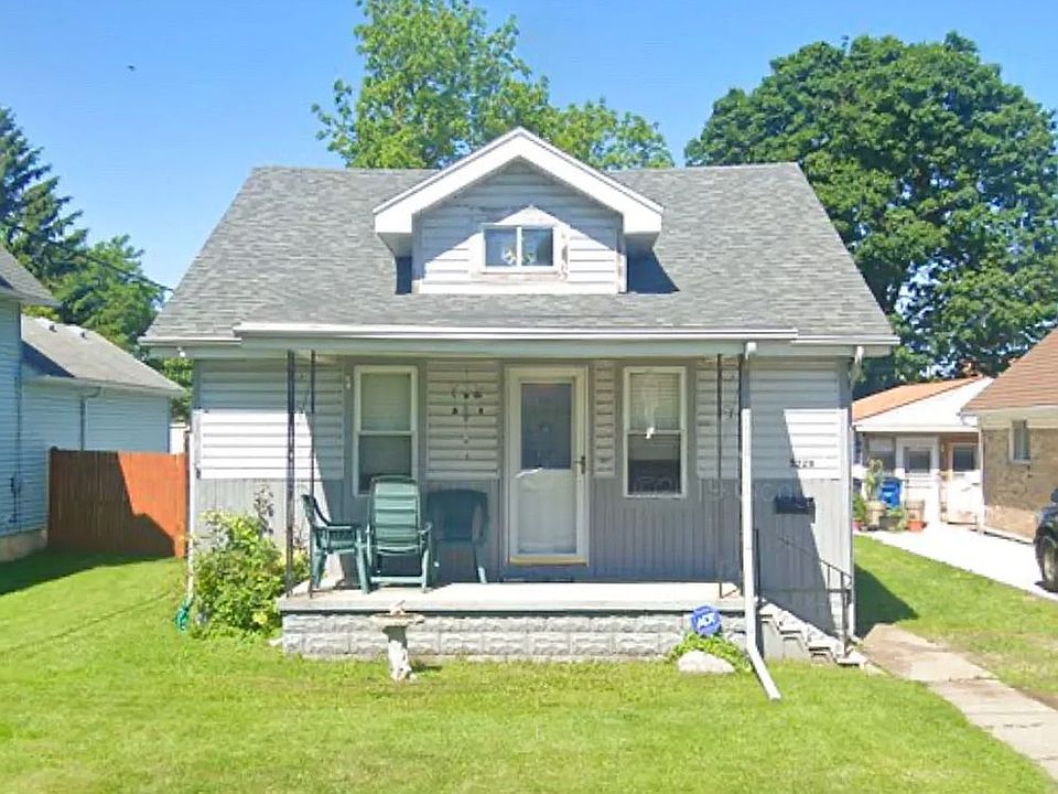 1st image of 5229 302nd St