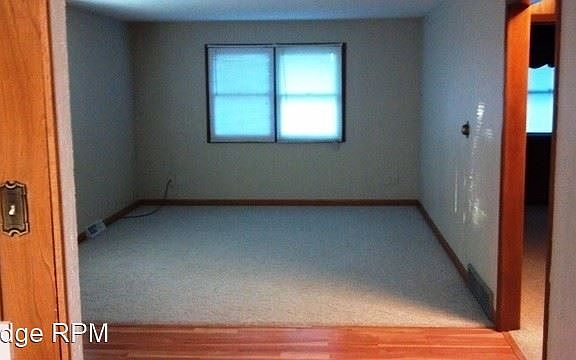 4th image of 211 Angie Dr #1