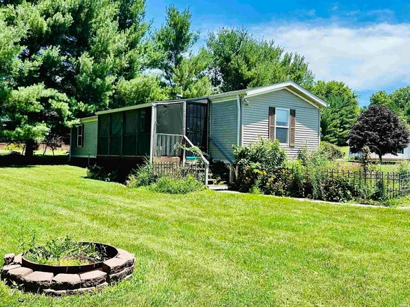 29 Glory Ln, Bedford, IN 47421