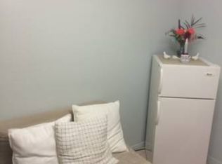 6510 Woodside Ave FL 1, Woodside, NY 11377