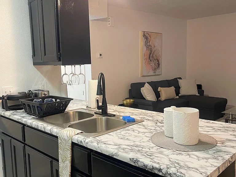 520 Tennessee St NE #B — Photo 5
