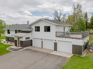 7 Ranchette Ln, Cody, WY 82414