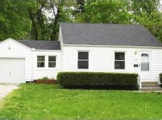 1818 E 9th St, Sedalia, MO 65301