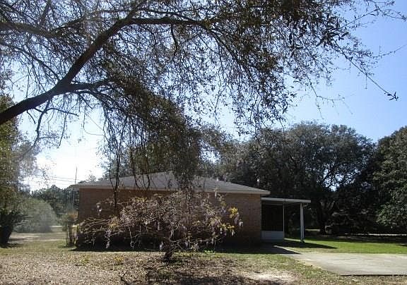 5th image of 2731 Blue Jay Dr