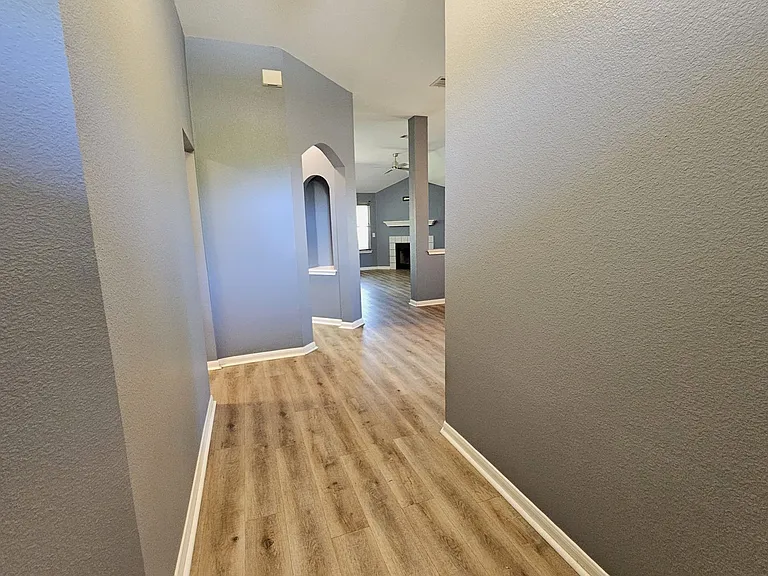 1505 Muledeer Run — Photo 4