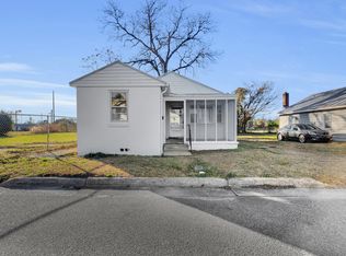 211 Lawson St, New Bern, NC 28562