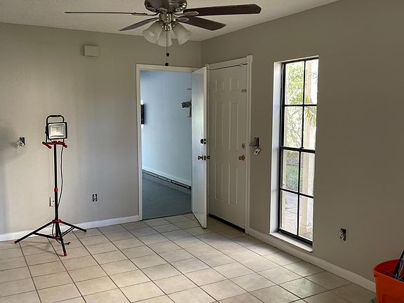 2nd image of 5115 Northdale Blvd #5115