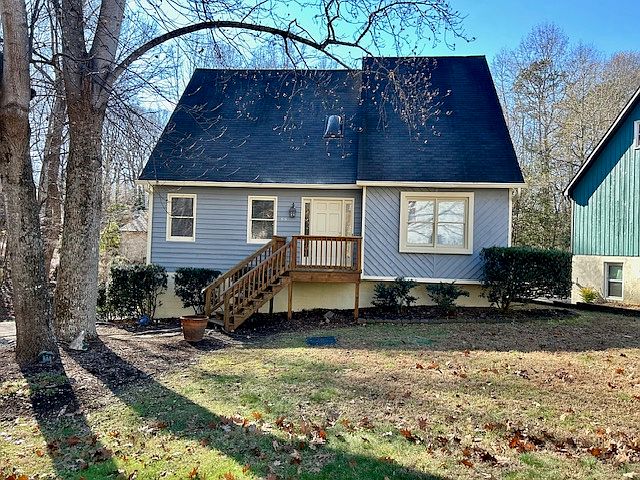 1st image of 69 Carrisbrooke Ln