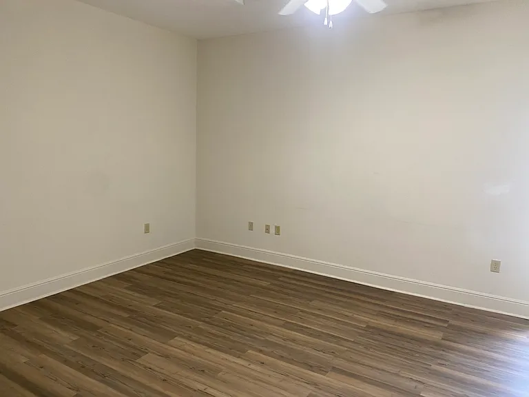2301 Midwestern Pkwy #215 — Photo 10